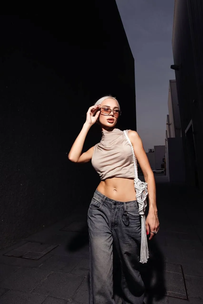 Amira - Photo 2