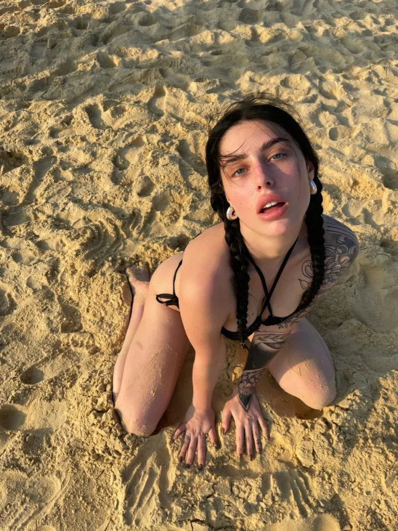 Aleks - Photo 25