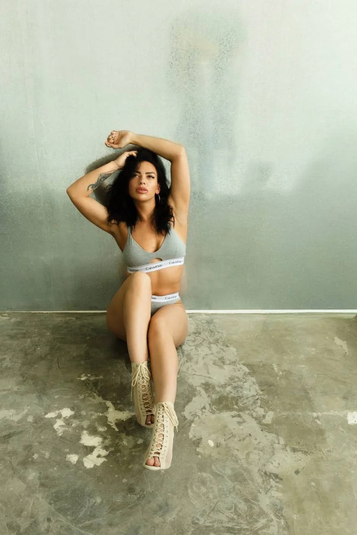 Eva - Photo 7
