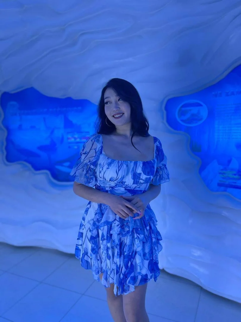 Kim - Photo 6