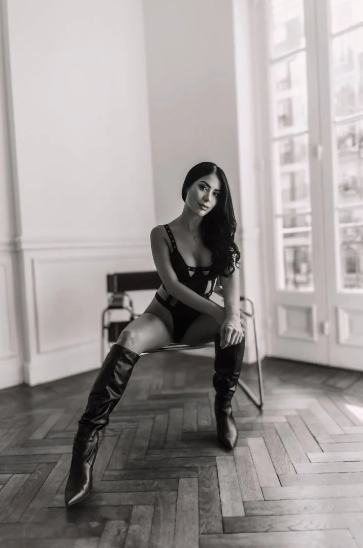 Olivia - Photo 10