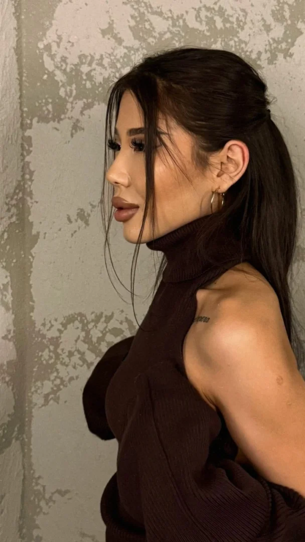 Leyla - Photo 20