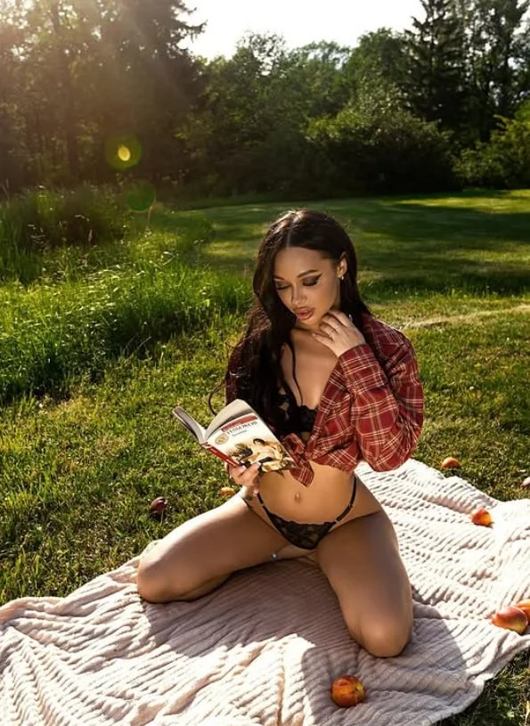 Lina - Photo 27