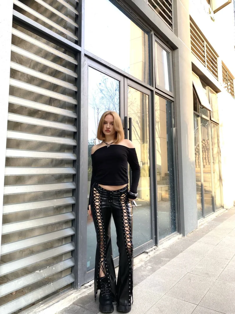 Lina - Photo 17