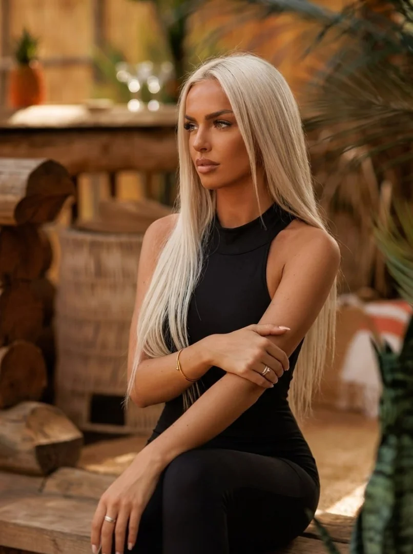Milana - Photo 21