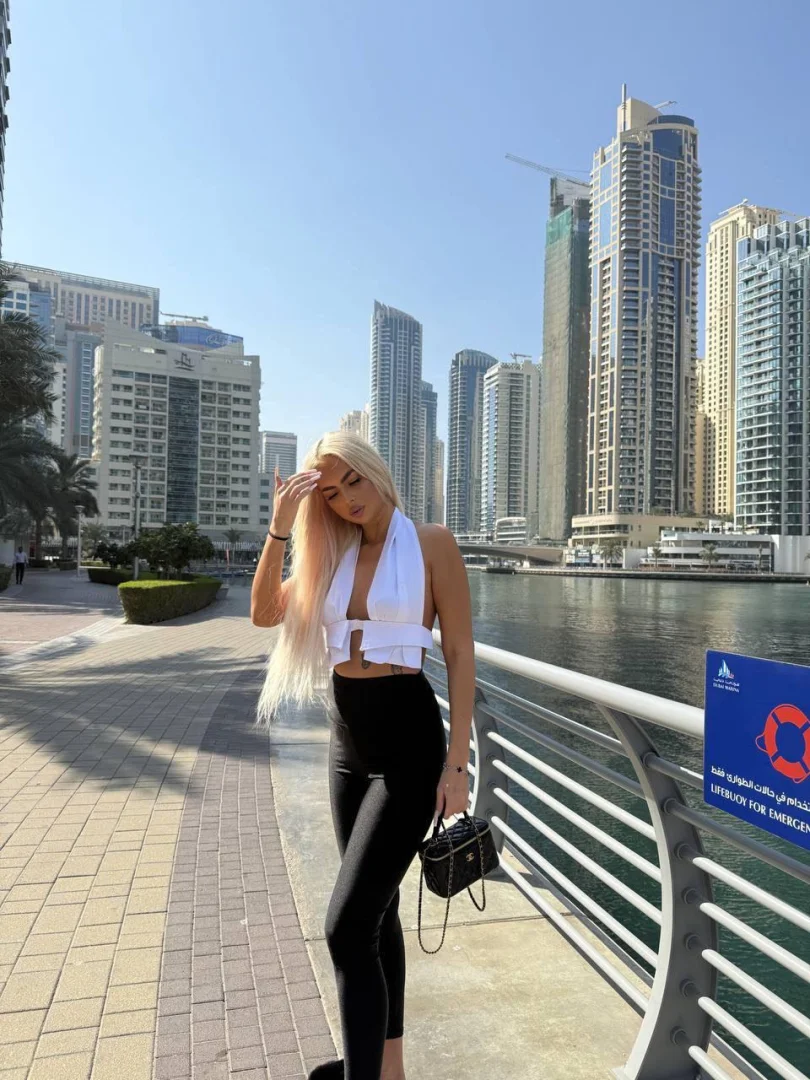 Milana - Photo 6