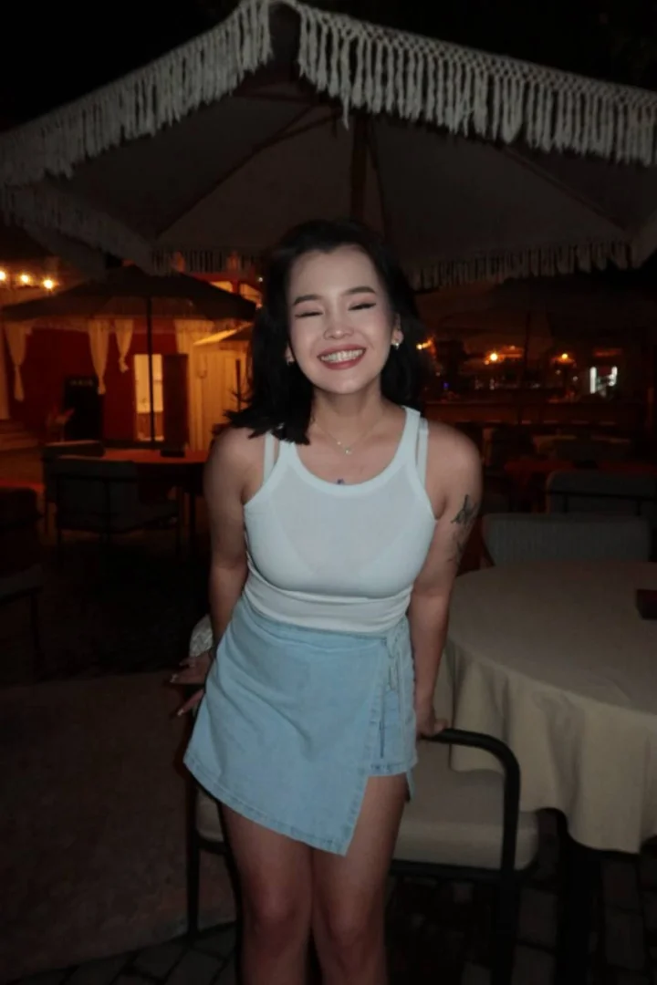 Nora - Photo 22