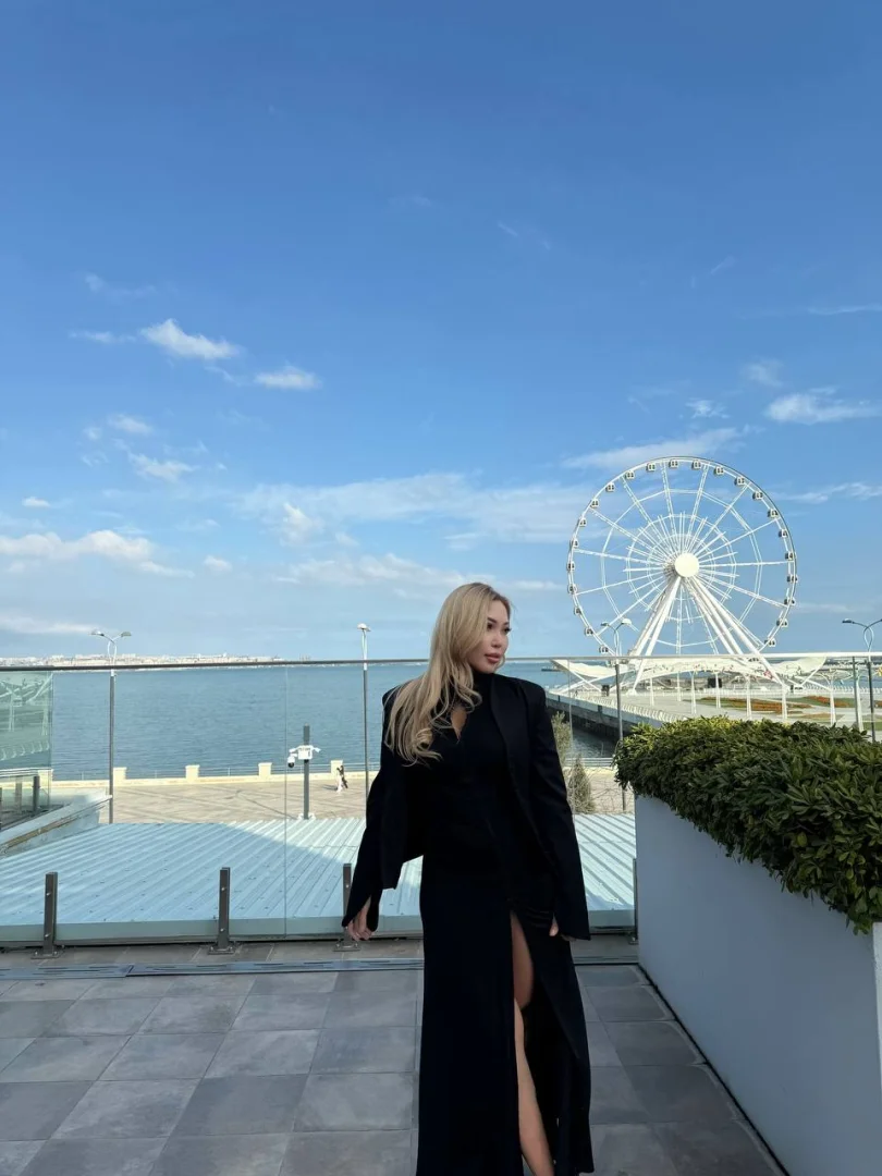 Nicole - Photo 3