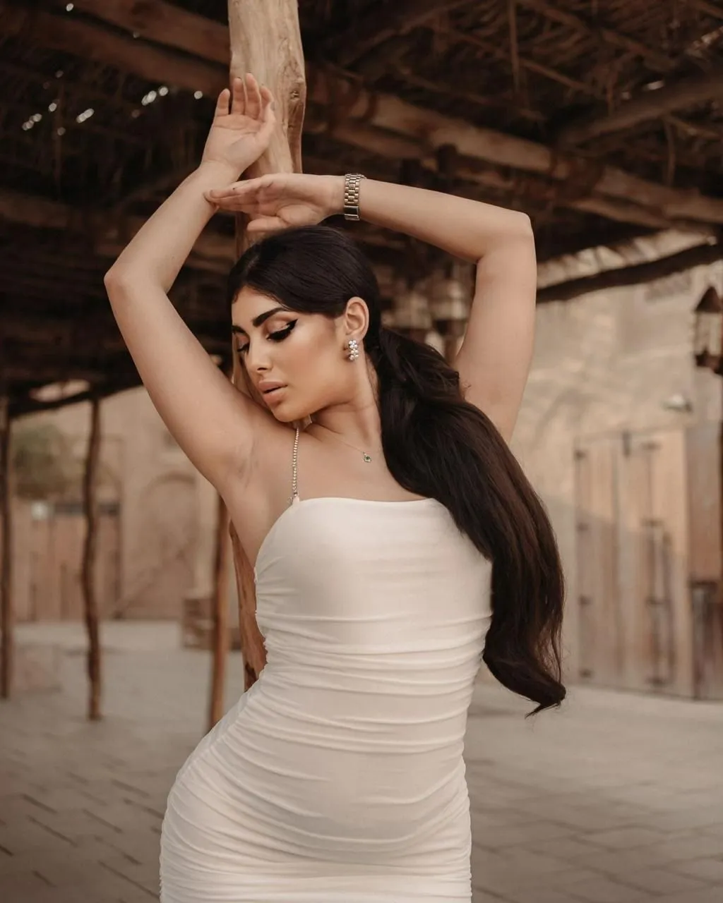 Zainab - Photo 4
