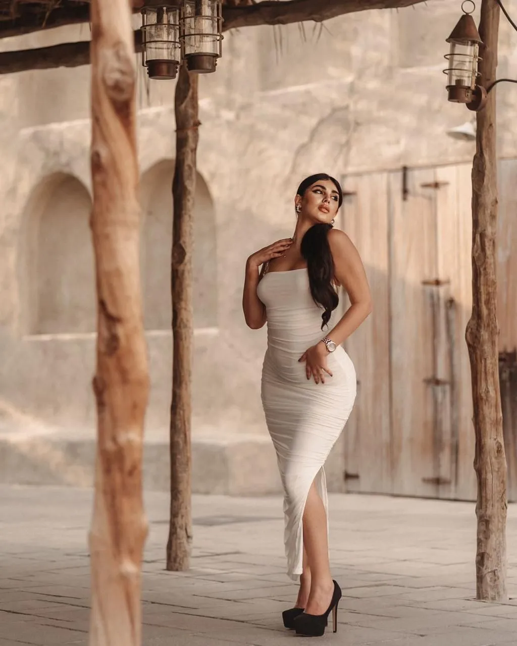 Zainab - Photo 5